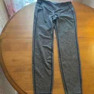 Old Navy Women’s High-Waisted Herringbone Black Ankle Length Active Leggings